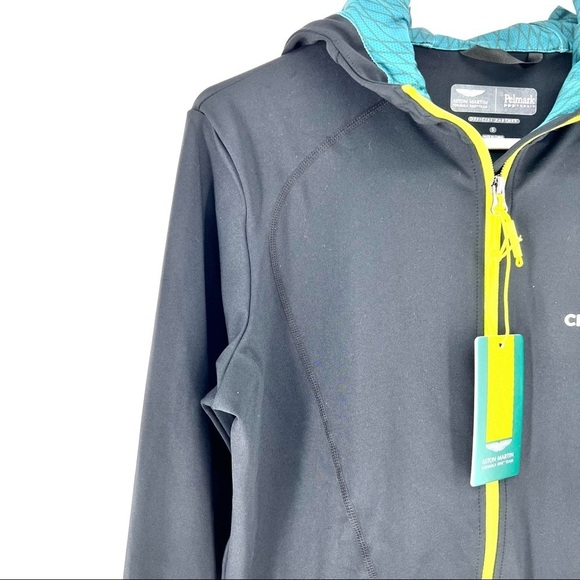 Ashton Martin Men's Lifestyle Tech Hoody with Crypto.com Logo - Picture 3 of 8